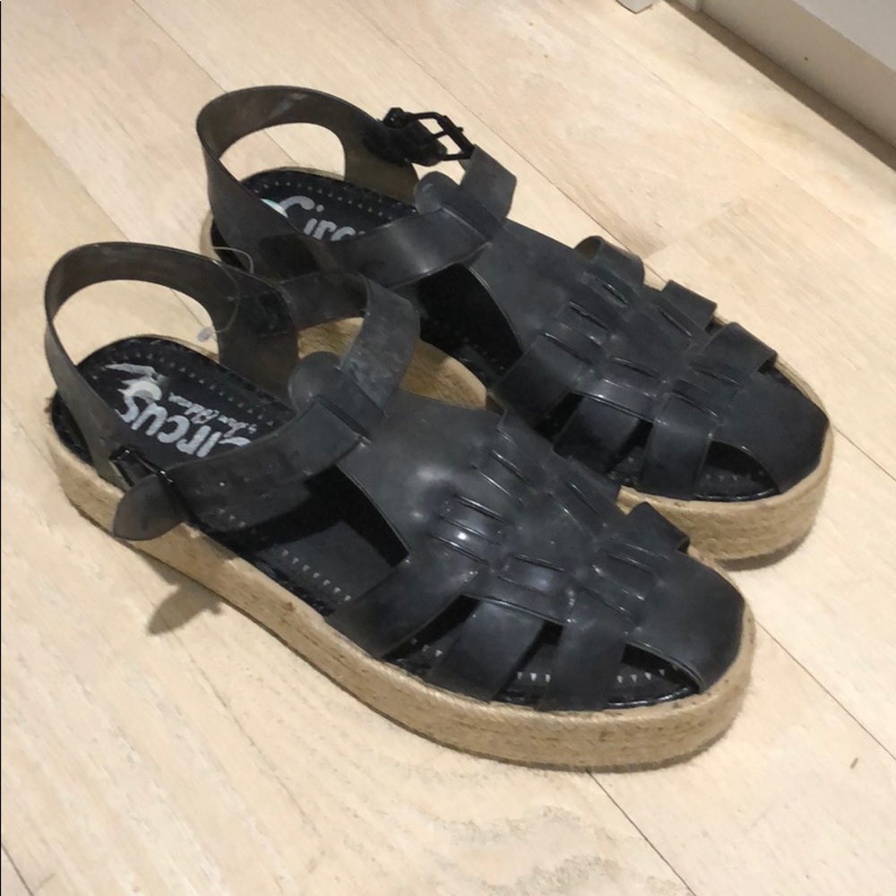 Platform sandal by Sam Edelman size 8